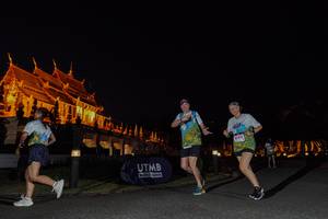 BIB: 
                            <button type="button" onclick="openModal(22289936)" class="btn btn-primary btn-sm float-right btn-popup" data-toggle="modal" data-target=".modal-high-quality">
                        <i class="fas fa-shopping-cart"></i> Add to Cart
                    </button>
                                            <button type="button" onclick="isThisMe(22289936, true)" class="btn btn-success btn-sm float-right btn-popup btn-isme hidden" data-toggle="tooltip" data-placement="bottom" title="นี่คือรูปของคุณใช่ไหม คลิกที่นี่เพื่อเอาเข้าอัลบั้ม">
                        <i class="fas fa-plus"></i> Add to album
                    </button>
                    <button type="button" onclick="isThisMe(22289936, false)" class="btn btn-warning btn-sm float-right btn-popup btn-isnotme hidden">
                        <i class="fas fa-ban"></i> Remove from album
                    </button>